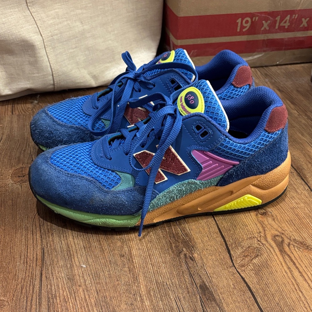 New Balance 580 Men’s Blue and Brown Sneakers
